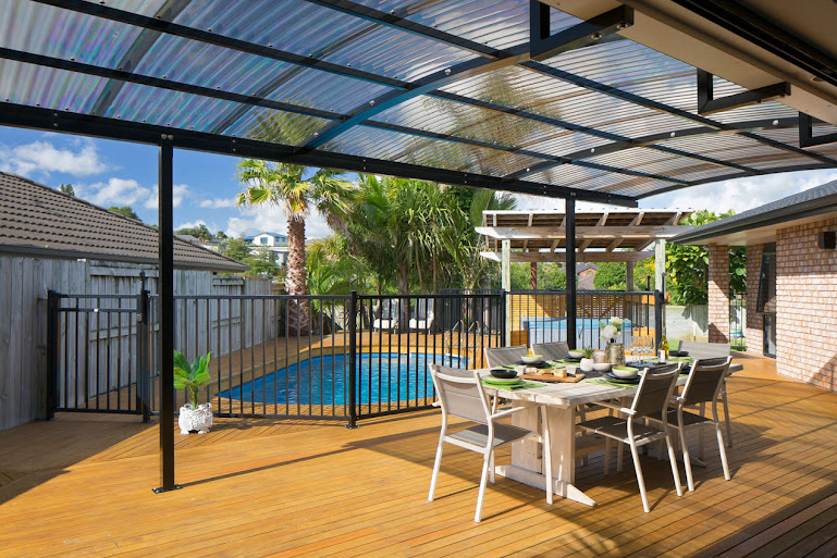 ADF Absolute Deck & Fence - Curved Pergola and Deck